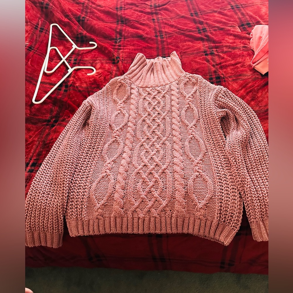 Brand New Sweater Medium Fashion Nova